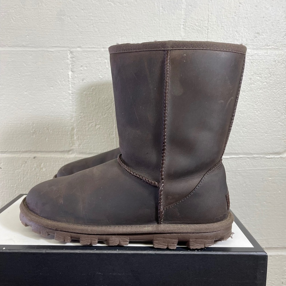 Ugg Essential Short Boots 1111513 Brown Leather Winter Boots Pull On Women's 8 - Picture 4 of 11